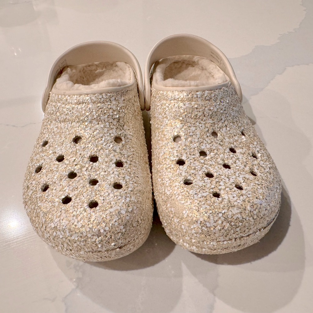 Crocs Classic Lined Glitter Clog - Little Kid / Big Kid - Stucco (kids size 3)